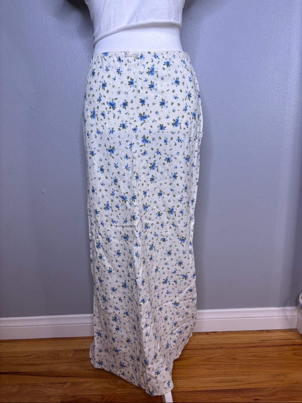 Wild Fable Floral Cream Maxi Skirt ‼️LISTING IS FOR SKIRT ONLY‼️ - Picture 4 of 11